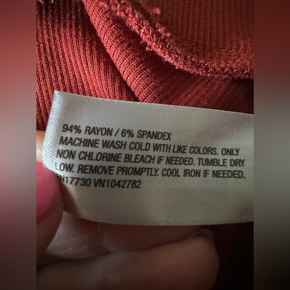 Maternity Top and Skirt Set Isabel by Ingrid & Isabel - Picture 5 of 6